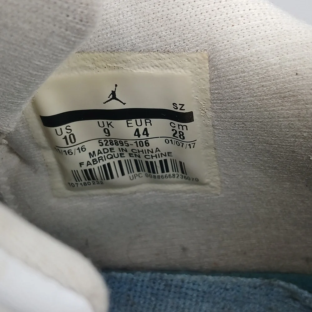 Nike Air Jordan 11 Retro Low‎ University Blue